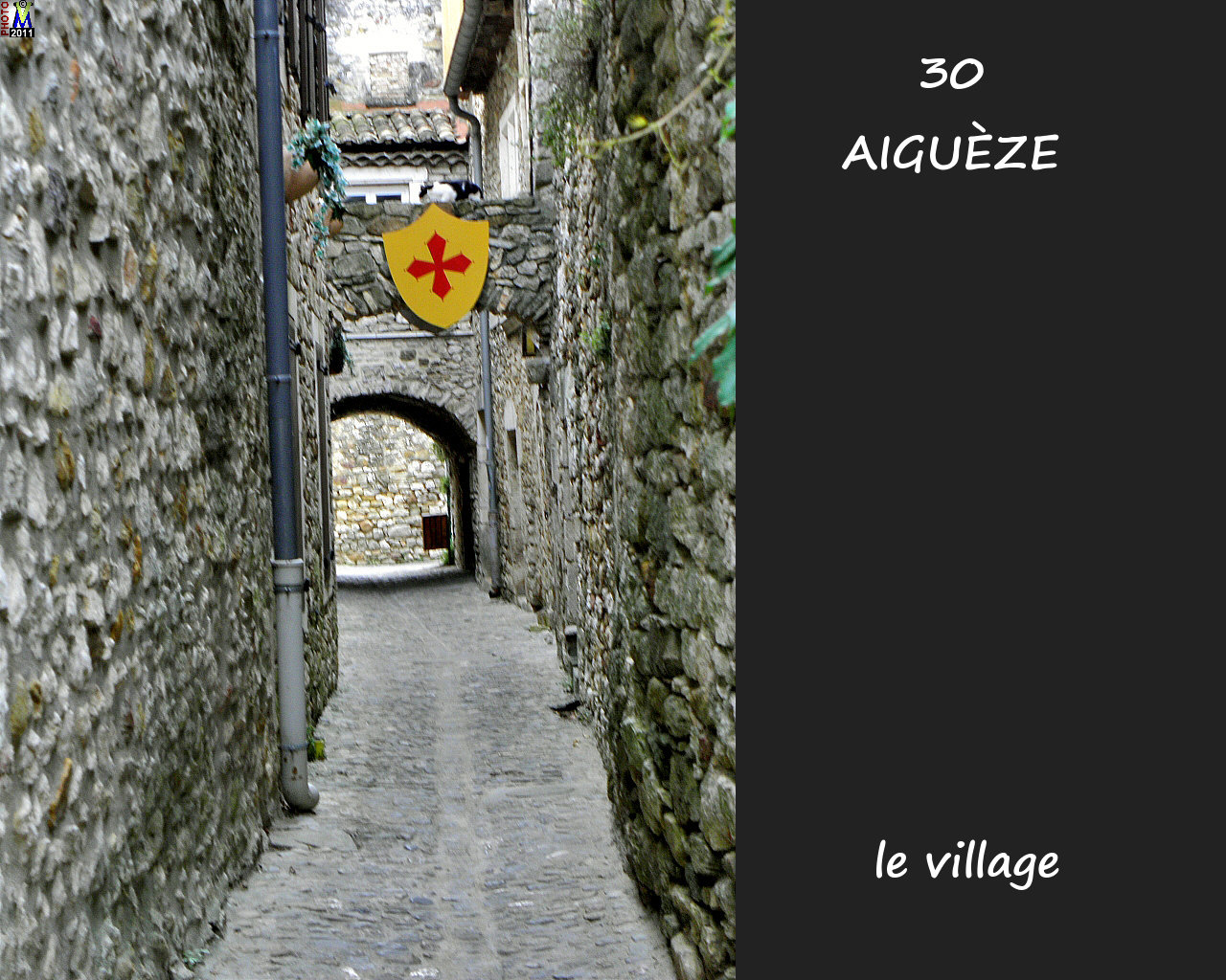30AIGUEZE_village_144.jpg