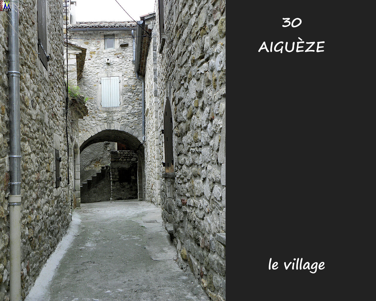 30AIGUEZE_village_152.jpg