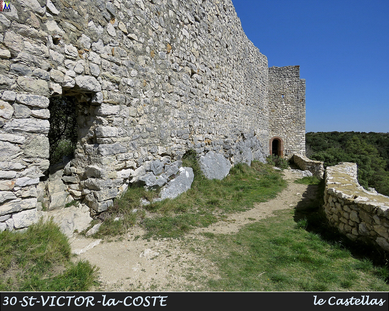 30StVICTOR-COSTE_chateau_104.jpg