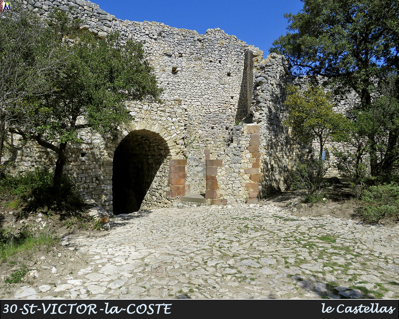 30StVICTOR-COSTE_chateau_128.jpg
