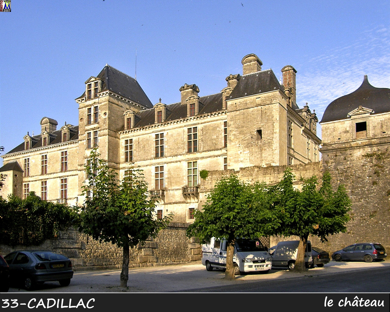 33CADILLAC_chateau_100.jpg