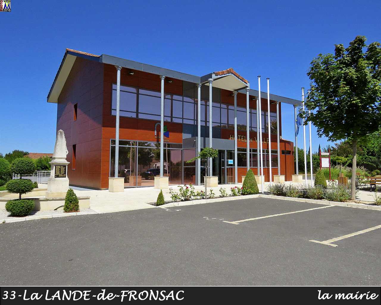 33LANDE-FRONSAC_mairie_100.jpg