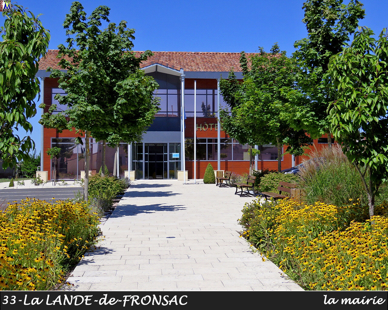 33LANDE-FRONSAC_mairie_102.jpg