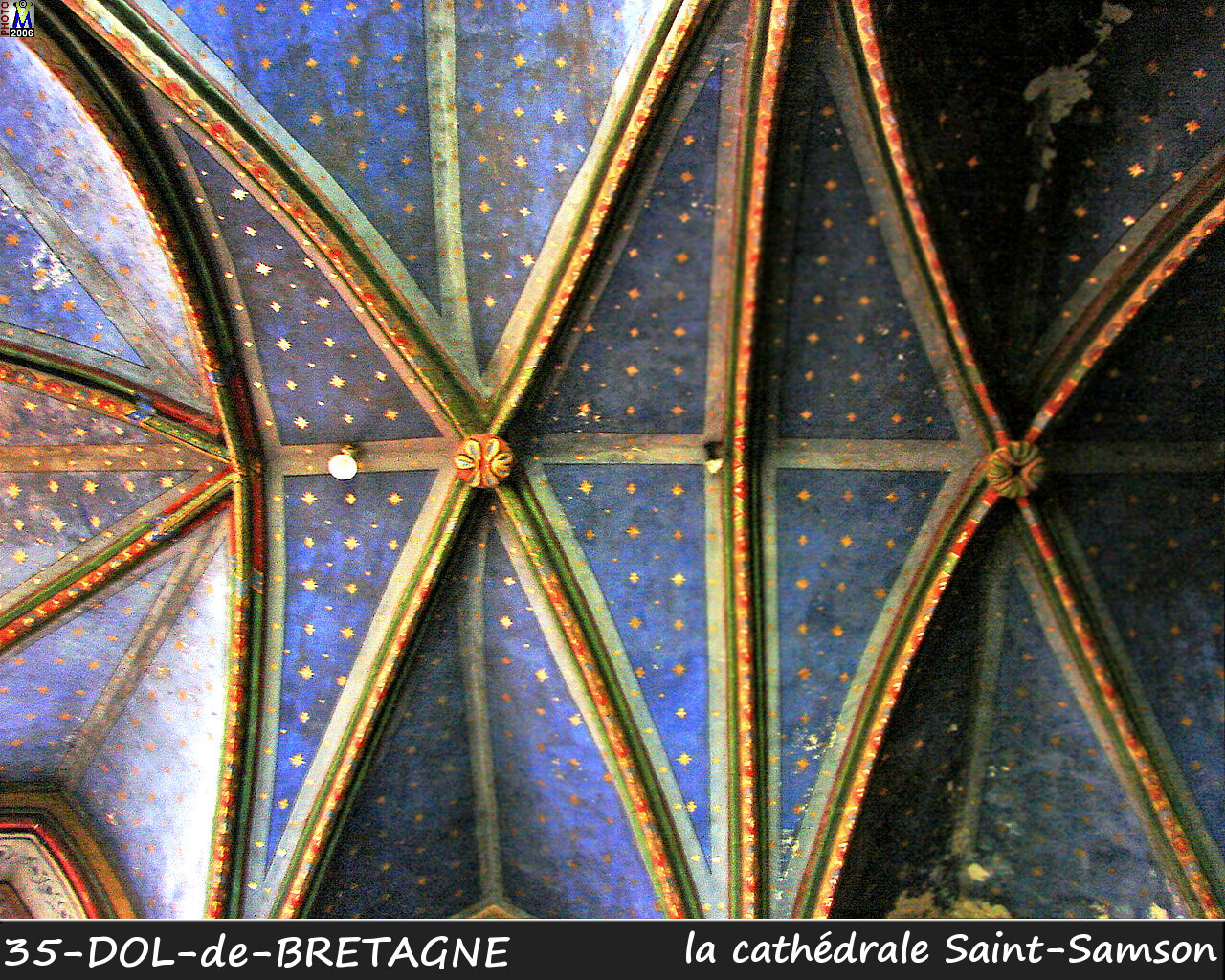 35DOL-BRETAGNE_cathedrale_232.jpg