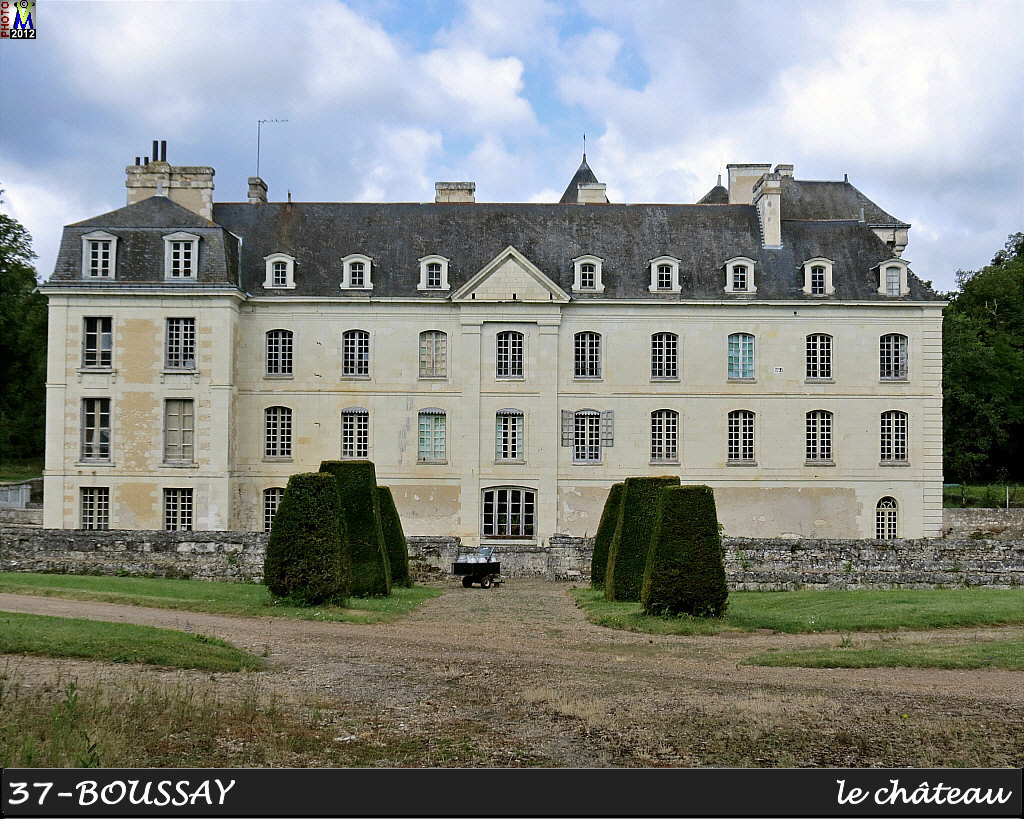 37BOUSSAY_chateau_102.jpg