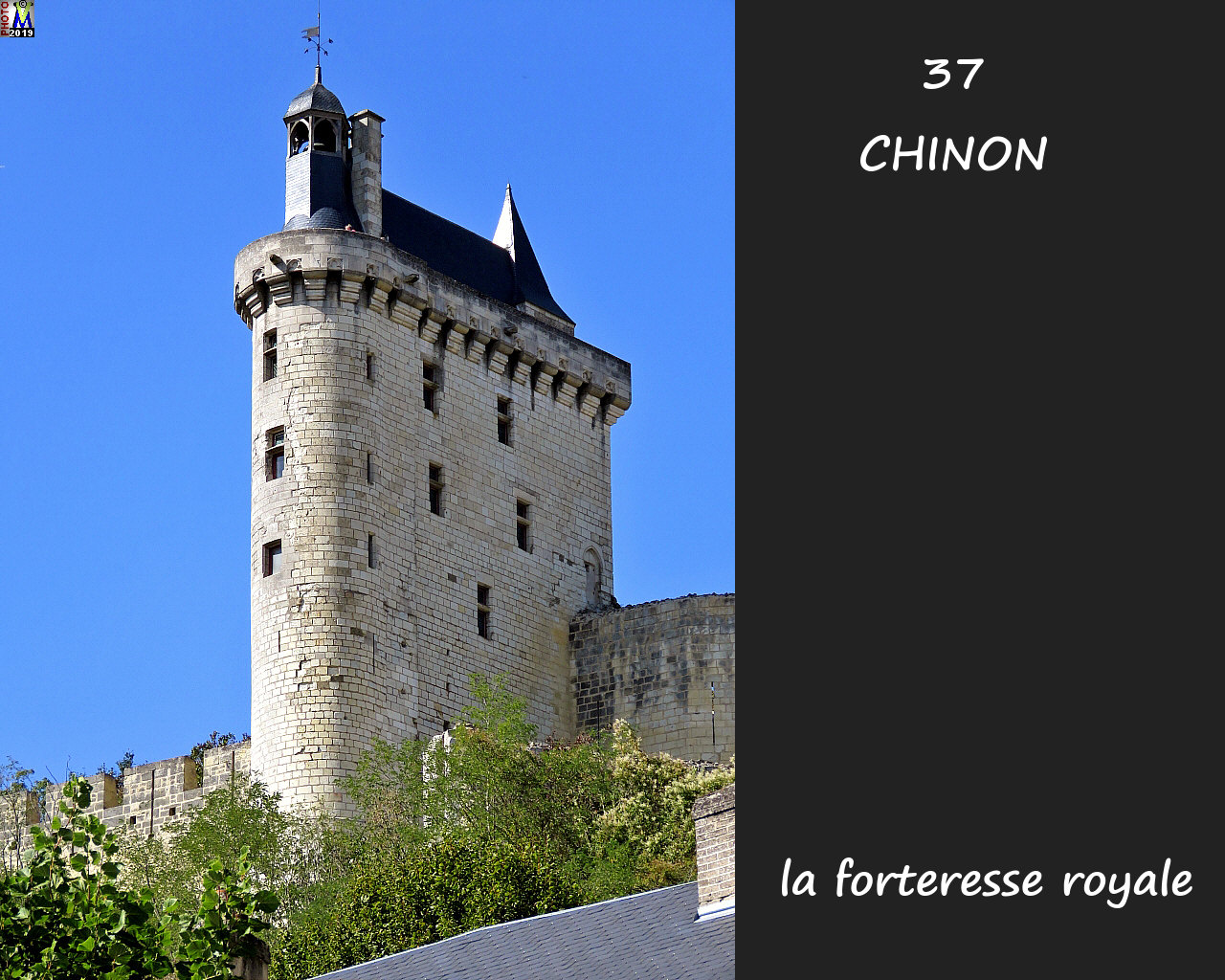 37CHINON_chateau_1014.jpg