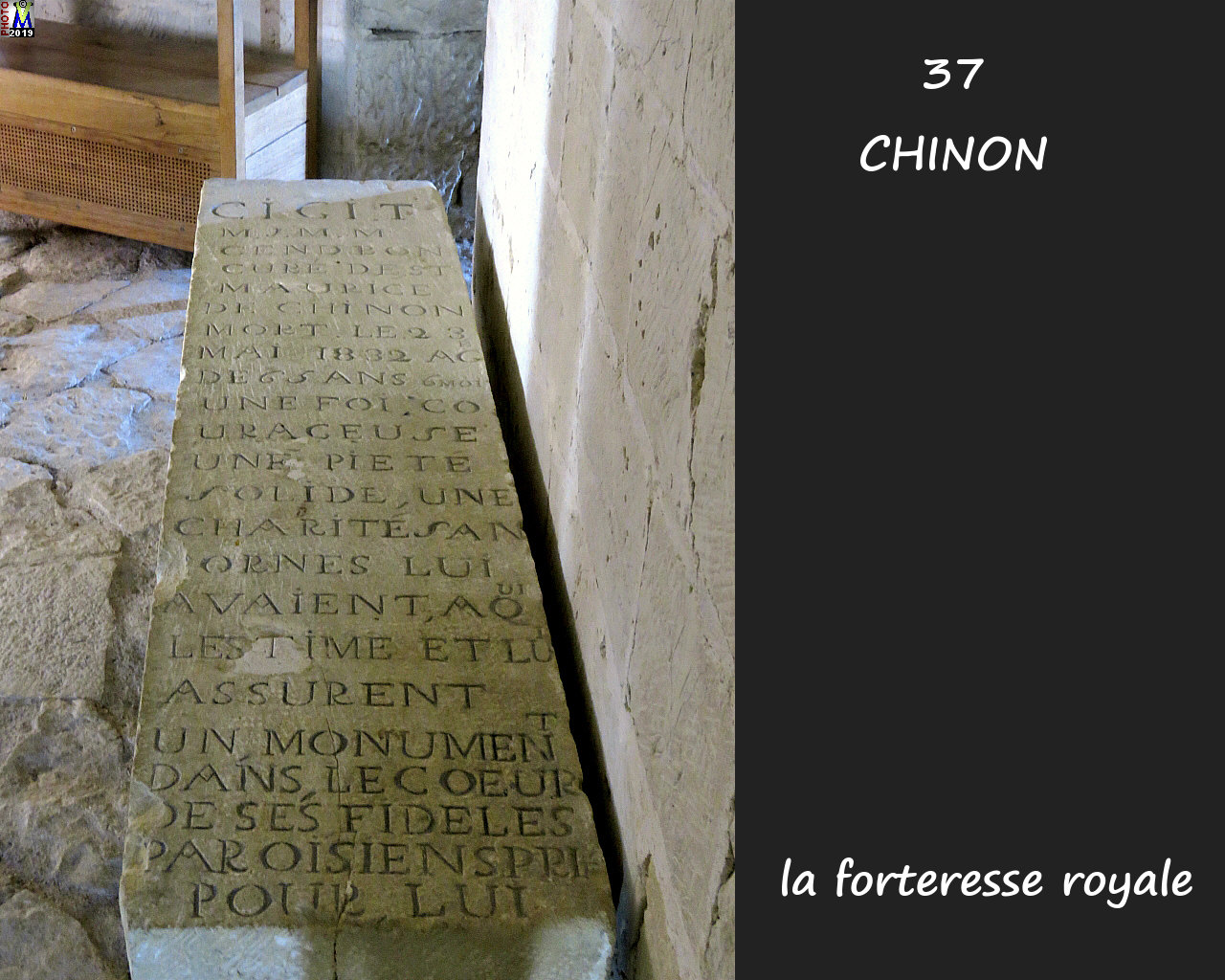37CHINON_chateau_1082.jpg