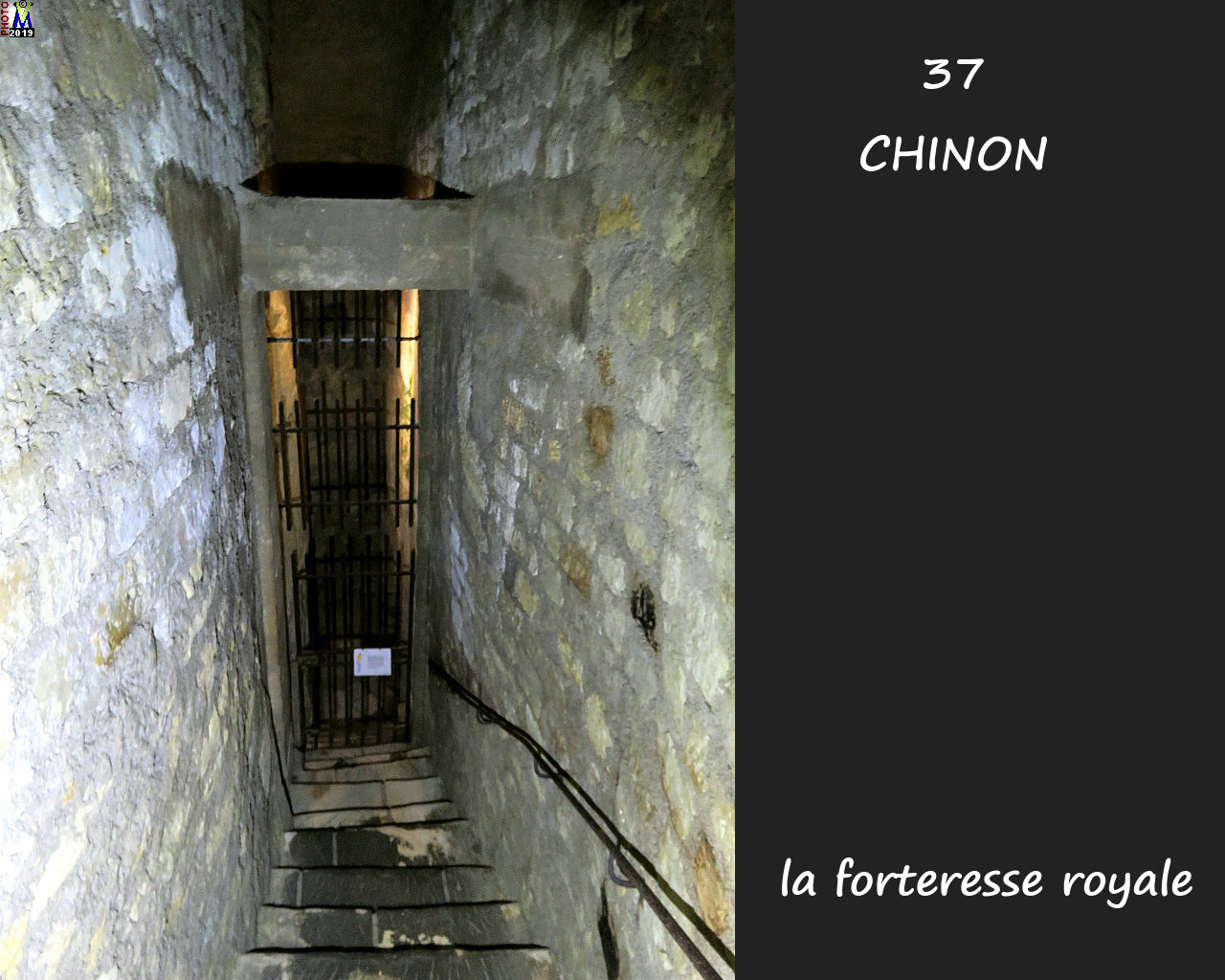 37CHINON_chateau_1118.jpg