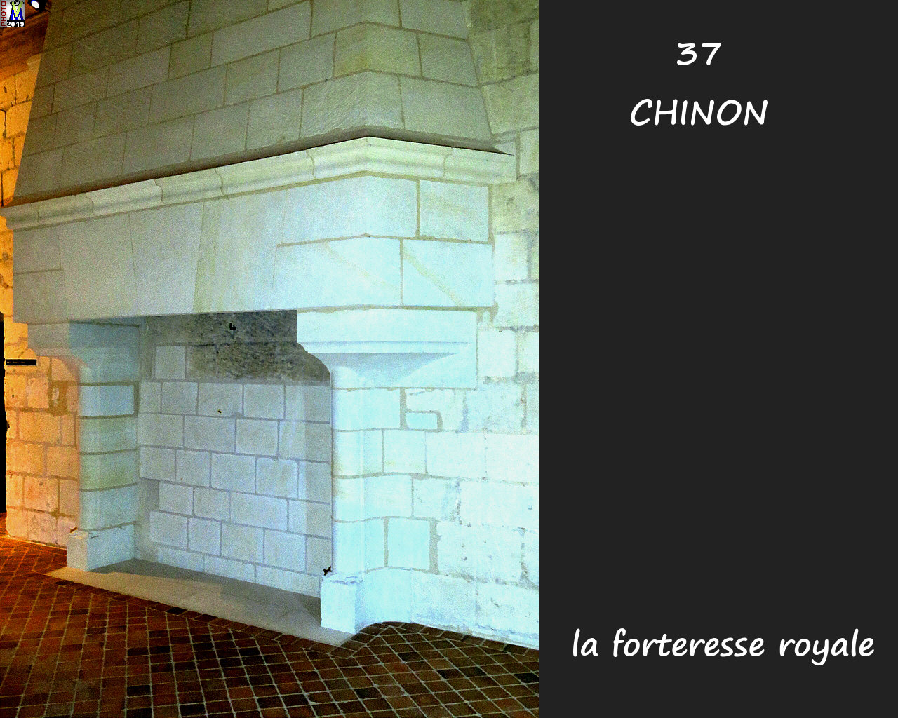 37CHINON_chateau_1184.jpg