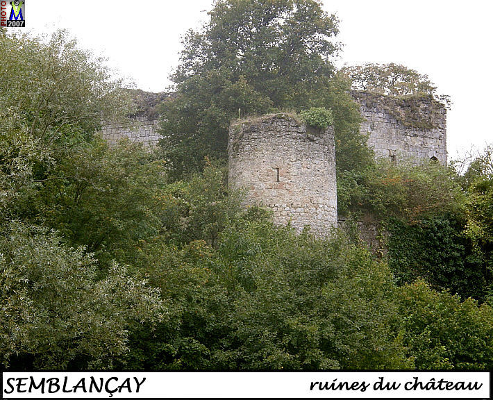37SEMBLANCAY_chateau_102.jpg