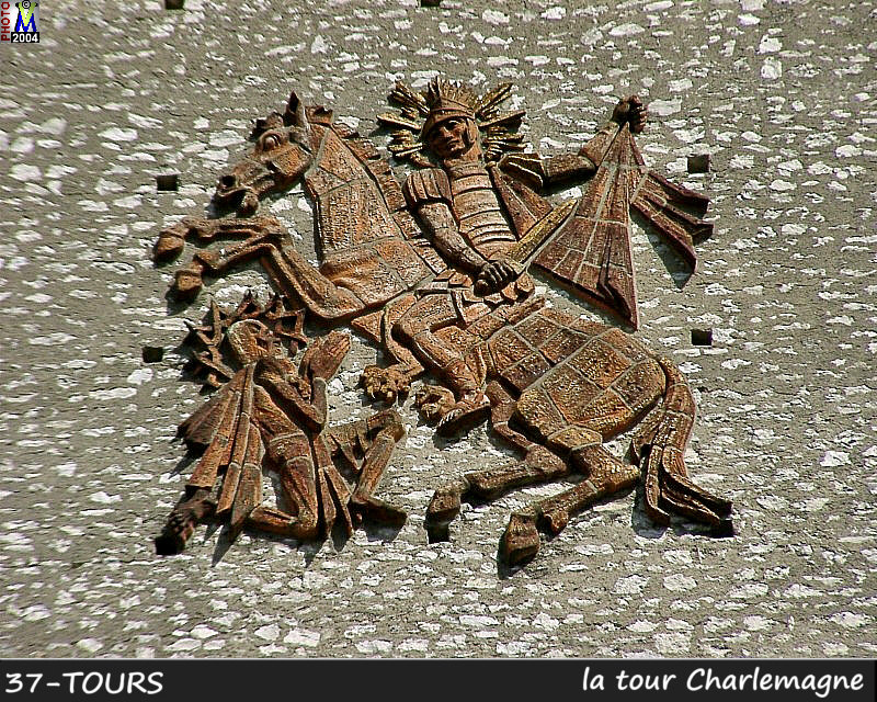 37TOURS_tourCharlemagne_16.jpg