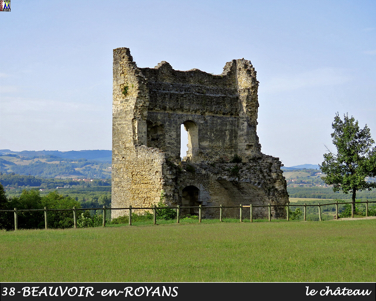 38BEAUVOIR-ROYANS_chateau_108.jpg
