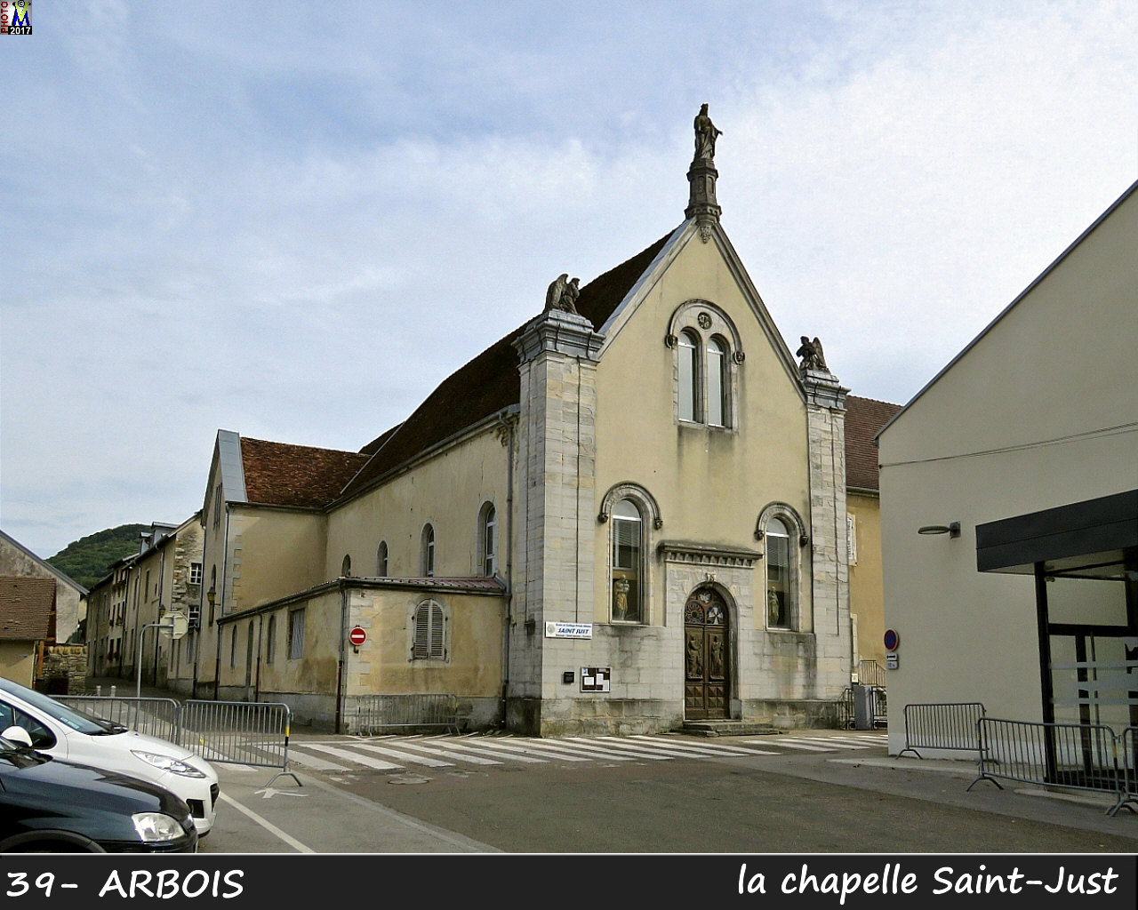 39ARBOIS_chapelle_100.jpg