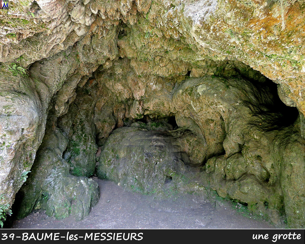 39BAUME-LES-MESSIEURS_grottes_110.jpg