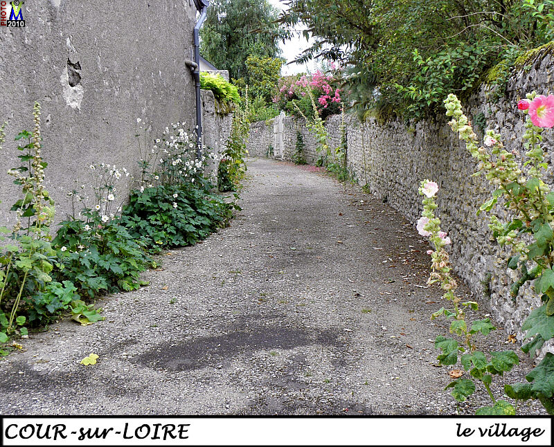41COUR-LOIRE_village_104.jpg