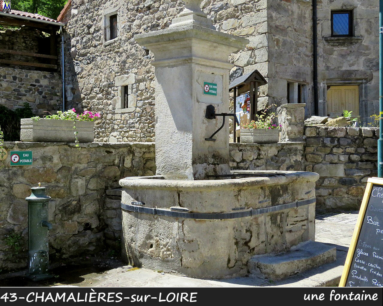 43CHAMALIERES-LOIRE_fontaine_120.jpg