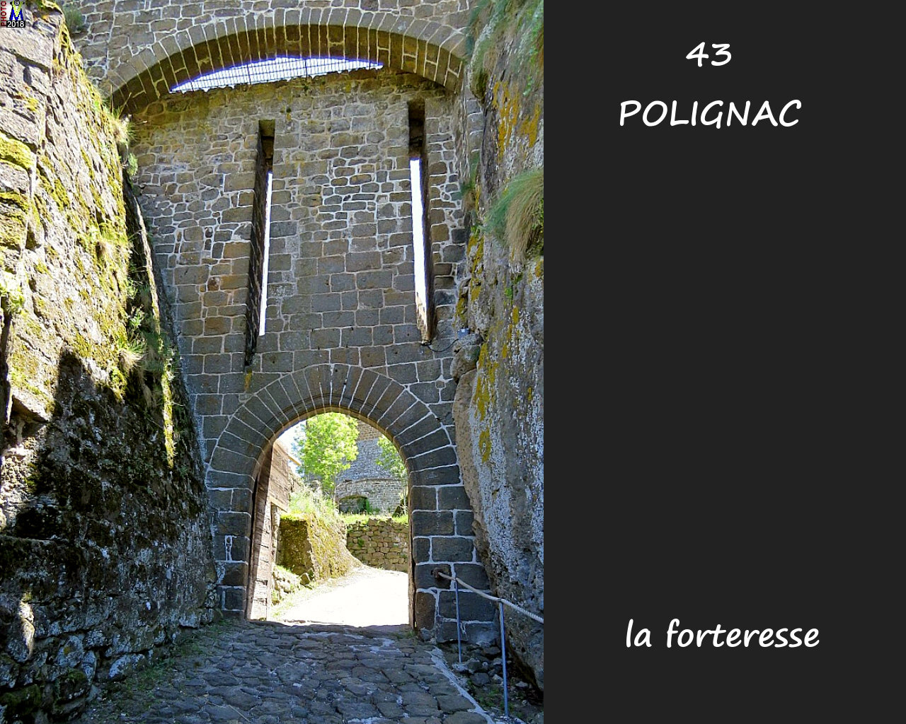 43POLIGNAC_chateau_204.jpg