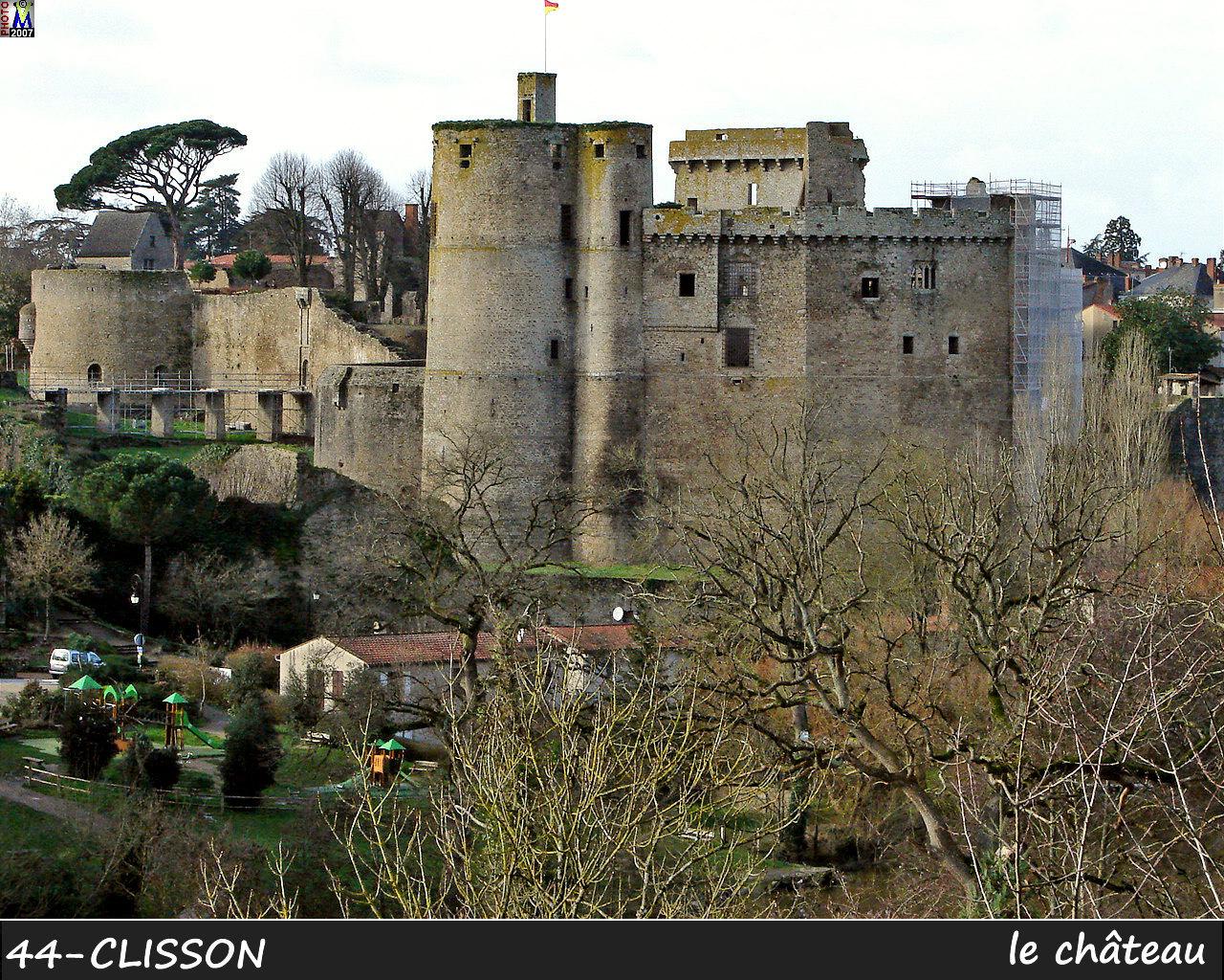 44CLISSON_chateau  102.jpg