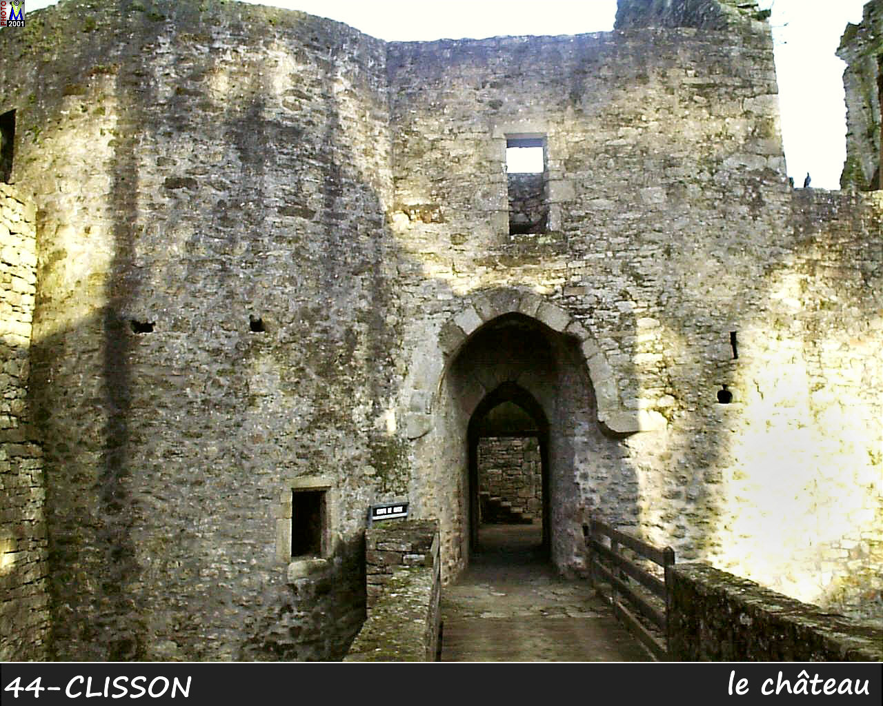 44CLISSON_chateau  124.jpg