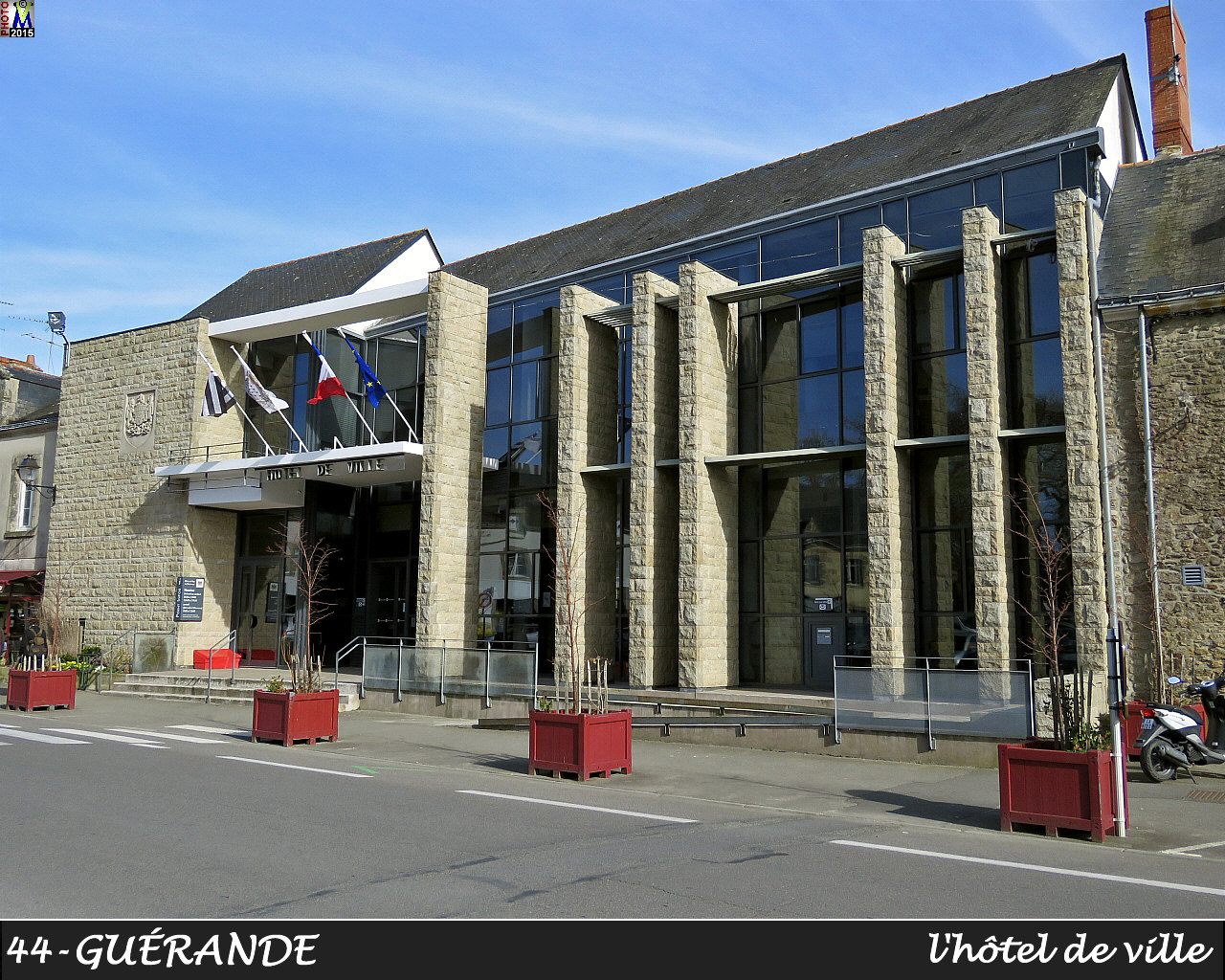 44GUERANDE-mairie_100.jpg