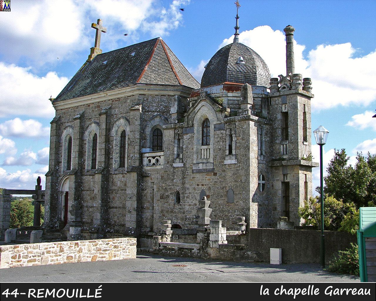 44REMOUILLE_chapelleG_100.jpg
