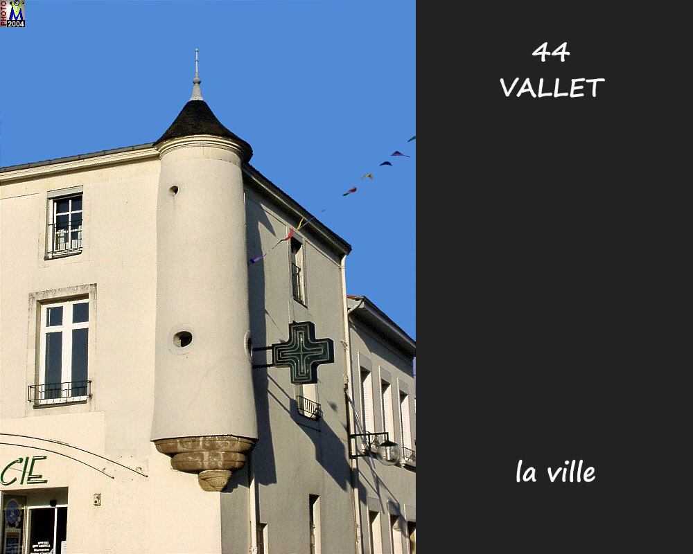 44m/44VALLET_village_100.jpg