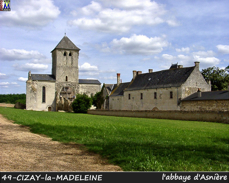 49CIZAY-MADELEINE_abbaye_100.jpg