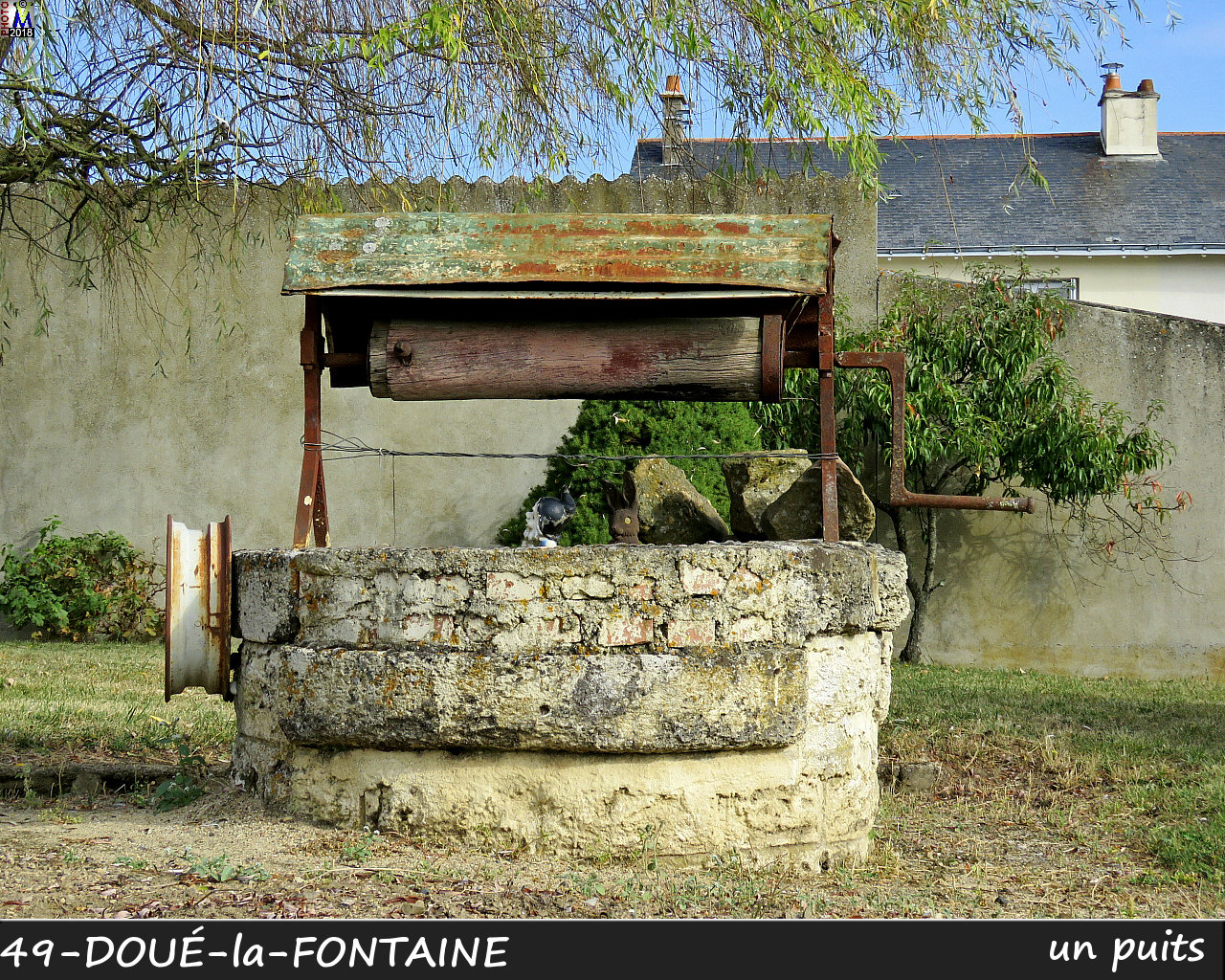 49DOUE-FONTAINE_puits_1000.jpg