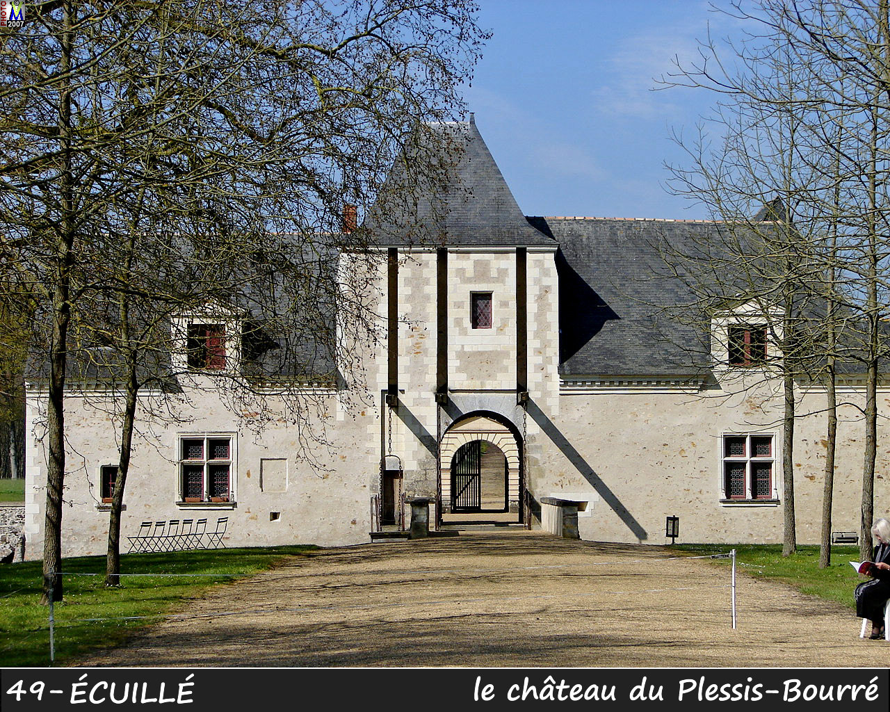 49ECUILLE_chateau_114.jpg