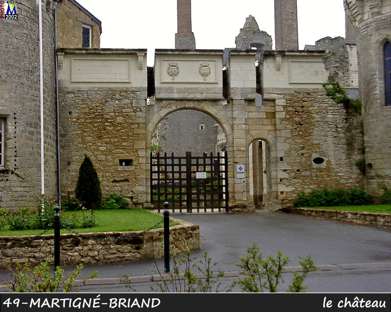 49MARTIGNE-BRIAND_chateau_100.jpg