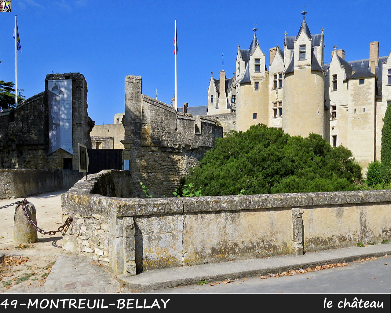 49MONTREUIL-BELLAY_chateau_1030.jpg