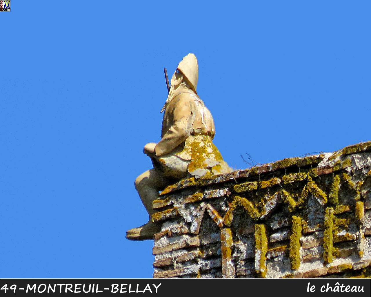 49MONTREUIL-BELLAY_chateau_1040.jpg