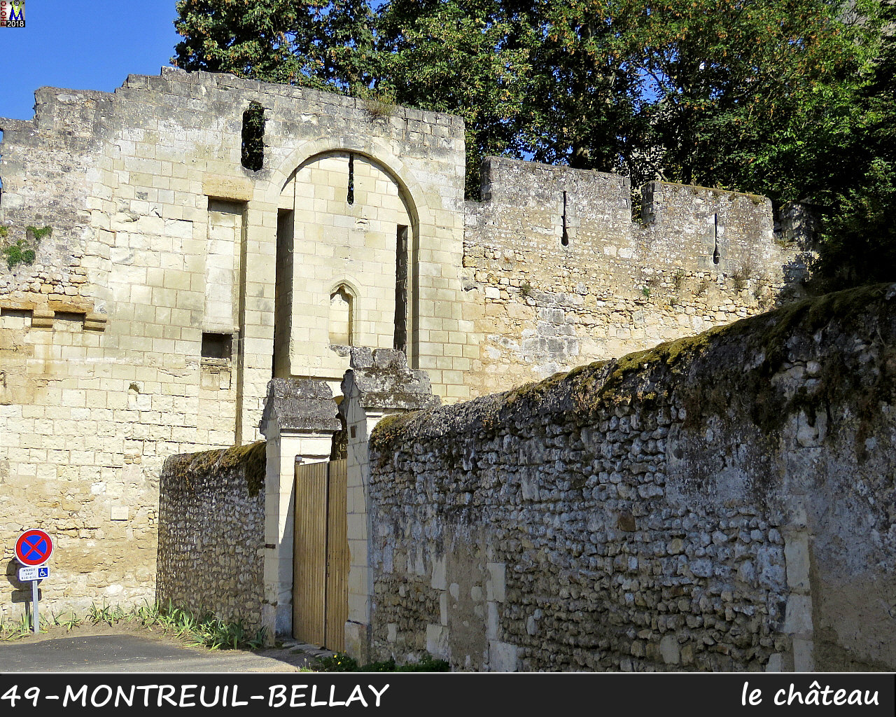 49MONTREUIL-BELLAY_chateau_1046.jpg
