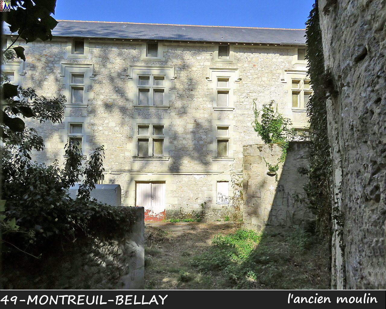 49MONTREUIL-BELLAY_moulin_1002.jpg