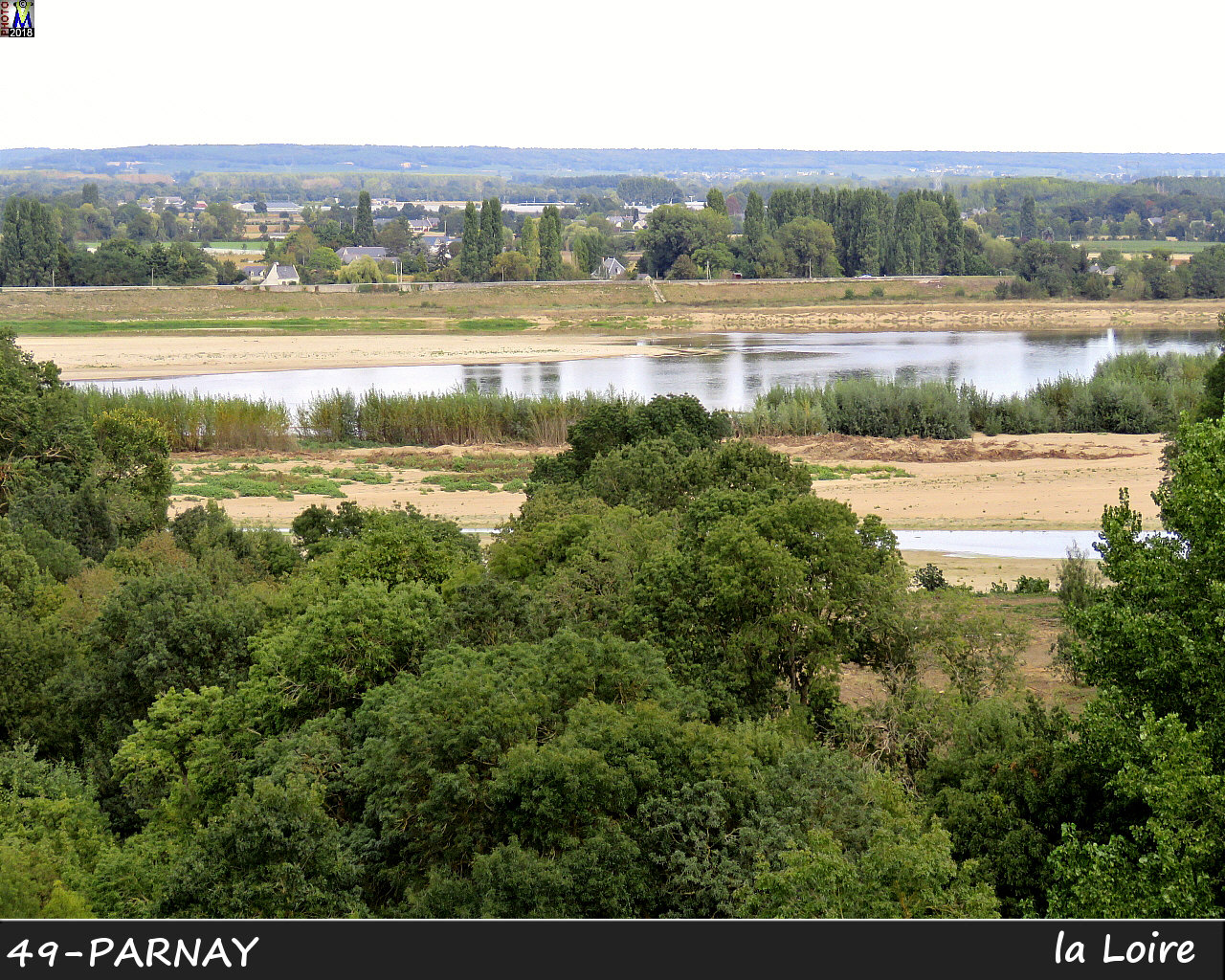 49PARNAY_Loire_1000.jpg