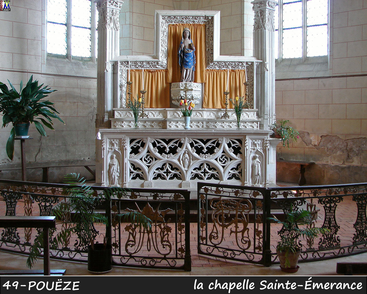 49POUEZE_chapelle_220.jpg