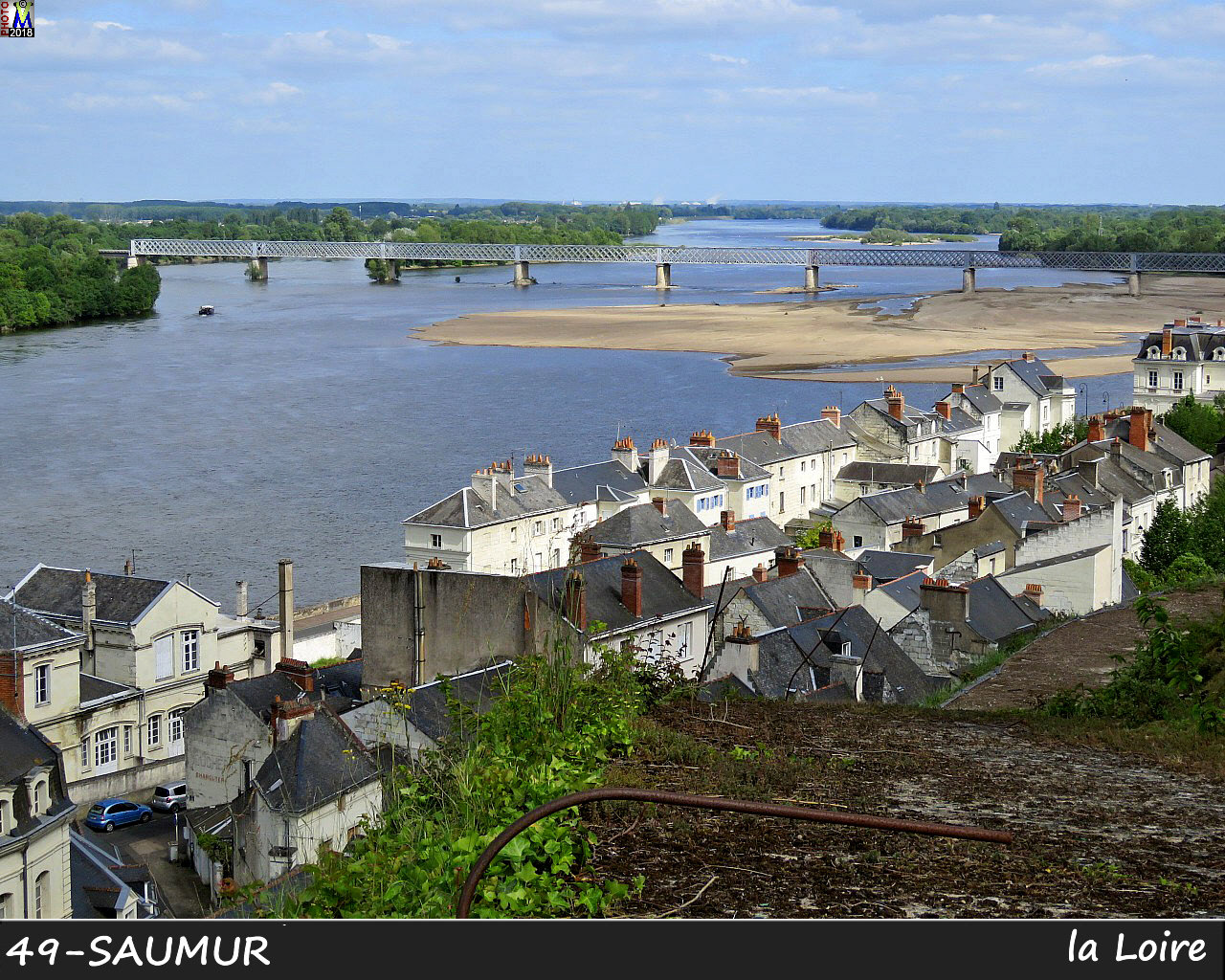49SAUMUR_Loire_1000.jpg
