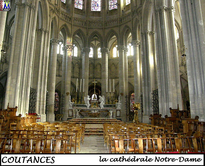 50COUTANCES_cathedrale_208.jpg