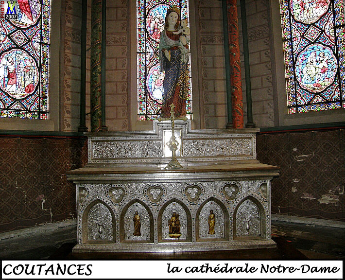 50COUTANCES_cathedrale_222.jpg