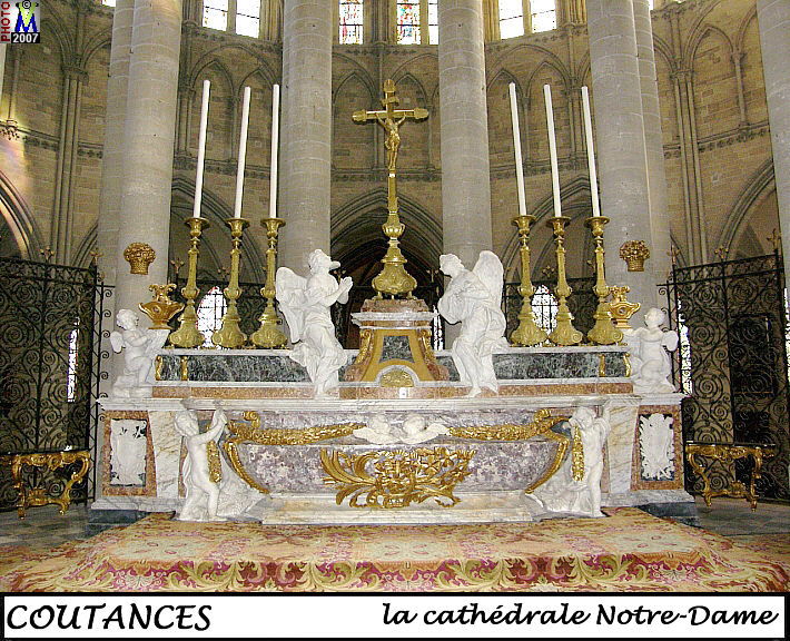 50COUTANCES_cathedrale_226.jpg