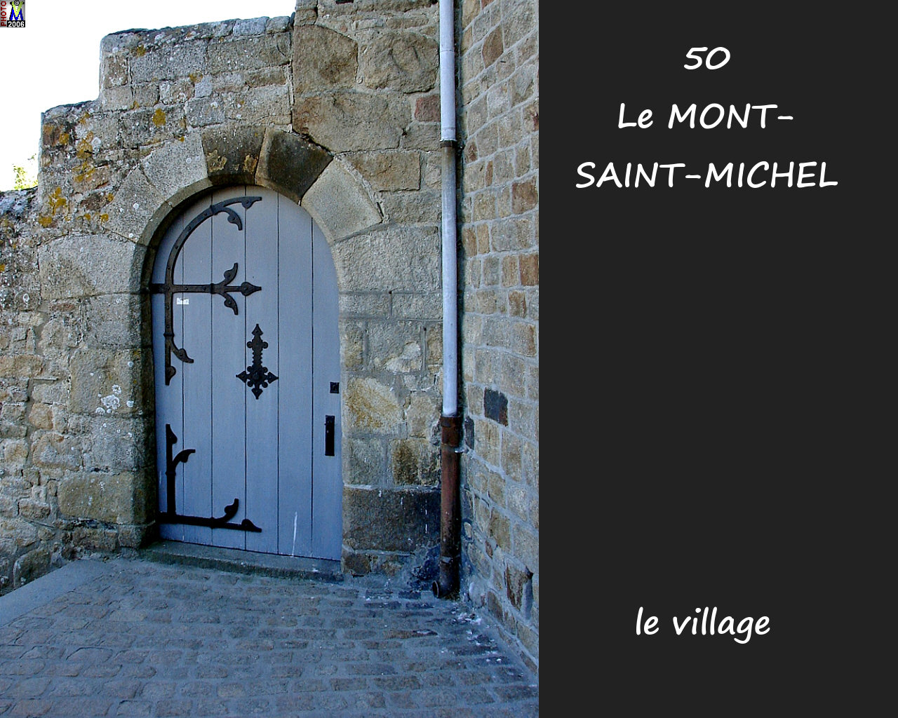 50LE-MONT-ST-MICHEL_village_300.jpg