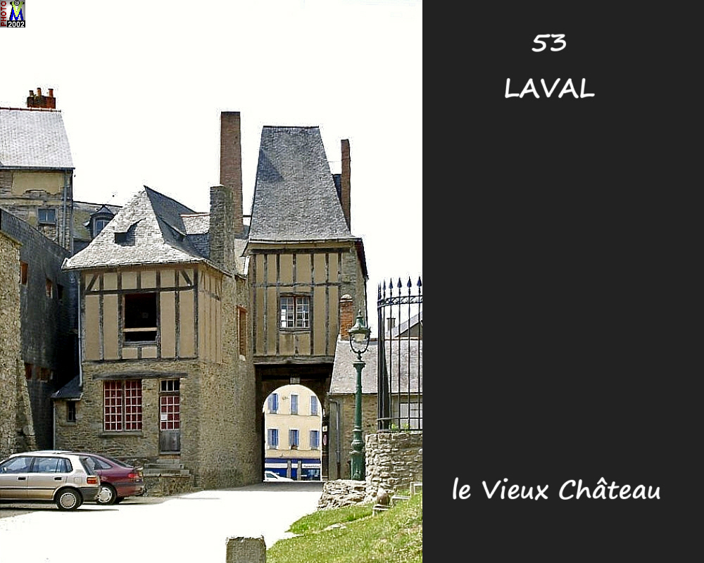 53LAVAL_chateau_100.jpg