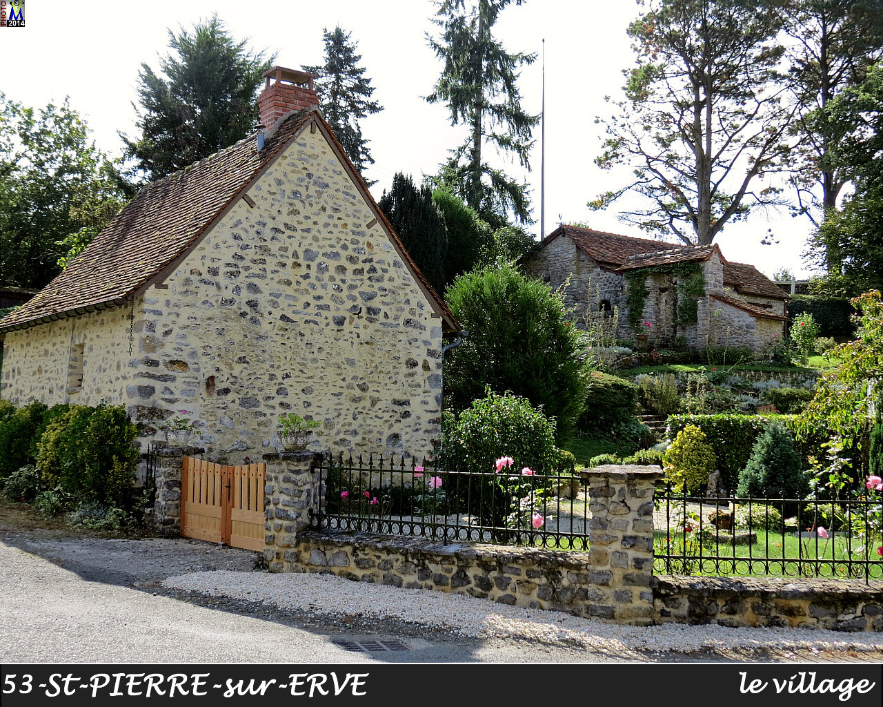 53StPIERRE-ERVE_village_106.jpg
