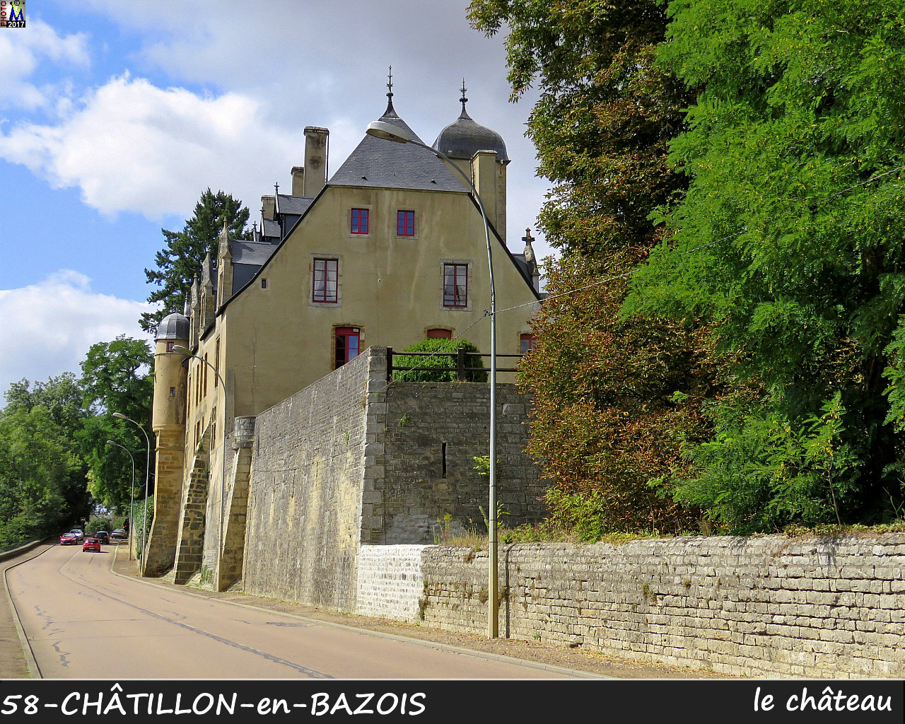 58CHATILLON-EN-BAZOIS_chateau_102.jpg