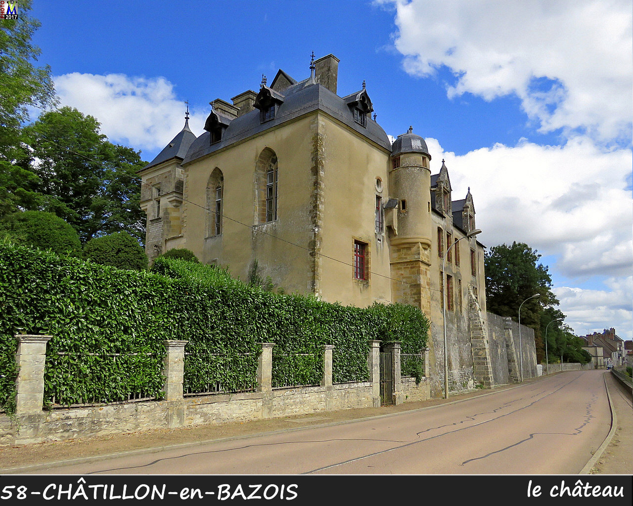 58CHATILLON-EN-BAZOIS_chateau_104.jpg