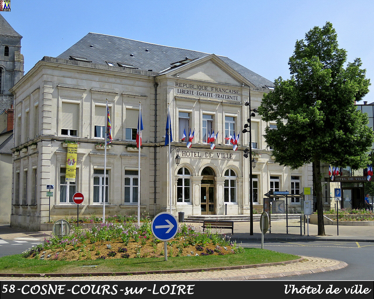 58COSNE-LOIRE_mairie_100.jpg