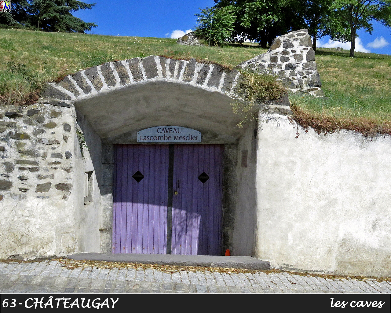 63CHATEAUGAY_caves_114.jpg