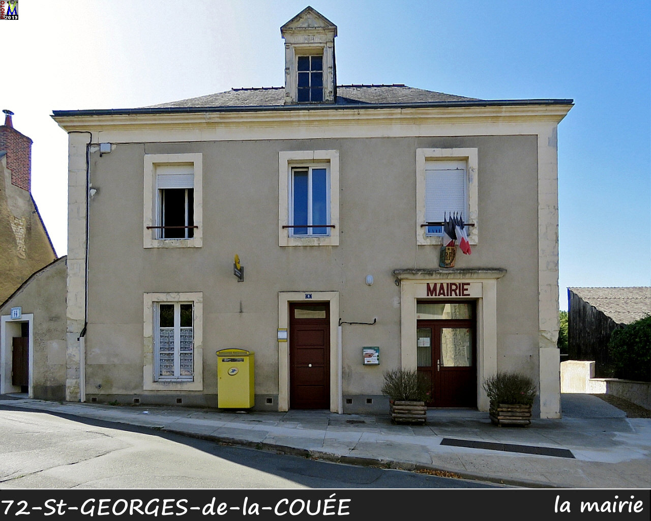 72StGEORGES-COUEE_mairie_100.jpg