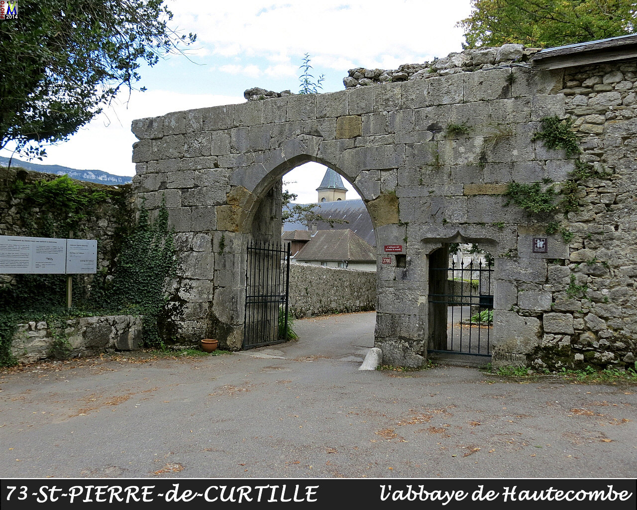 73StPIERRE-CURTILLE_abbaye_100.jpg