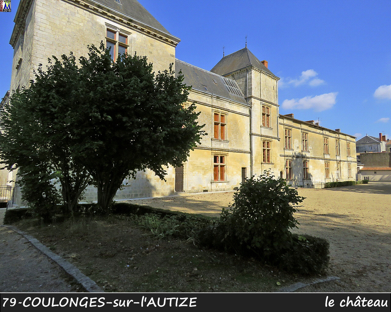 79COULONGES-AUTIZE_chateau_1008.jpg